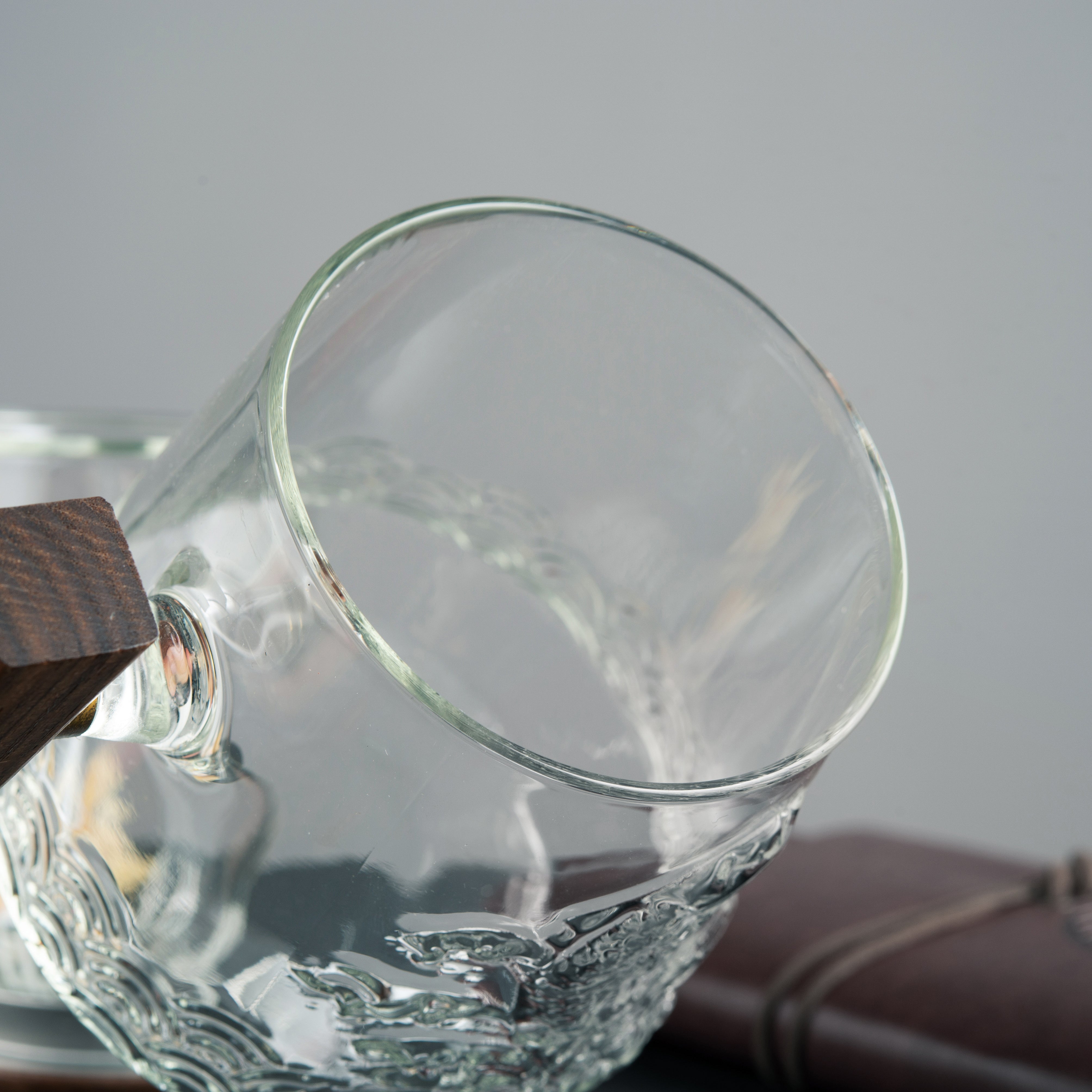 Goldfish Glass Coffee& Tea Mug – Elegant & Heat-Resistant